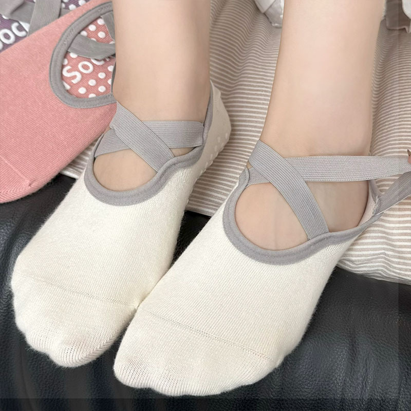 Professional Women Yoga Sock S - Pilates Is Yoga ulasan dan harga