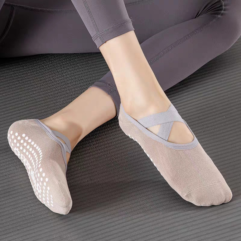 Professional Women Yoga Sock S - Pilates Is Yoga ulasan dan harga