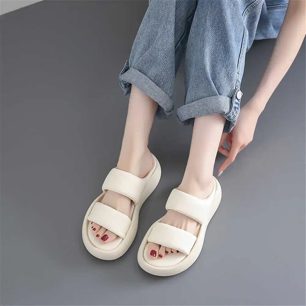 Size 39 Strips Summer Shoes Sa - Pilates Yoga Go ulasan dan harga